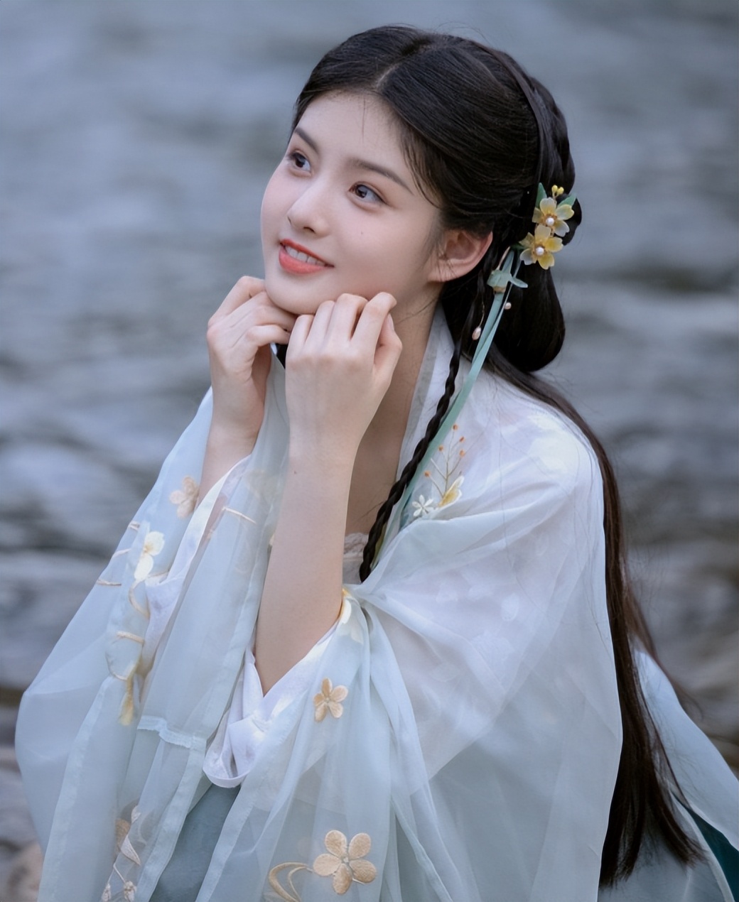 14歲童星拍國風cos多絕 美成了神仙姐姐劉亦菲？插圖5